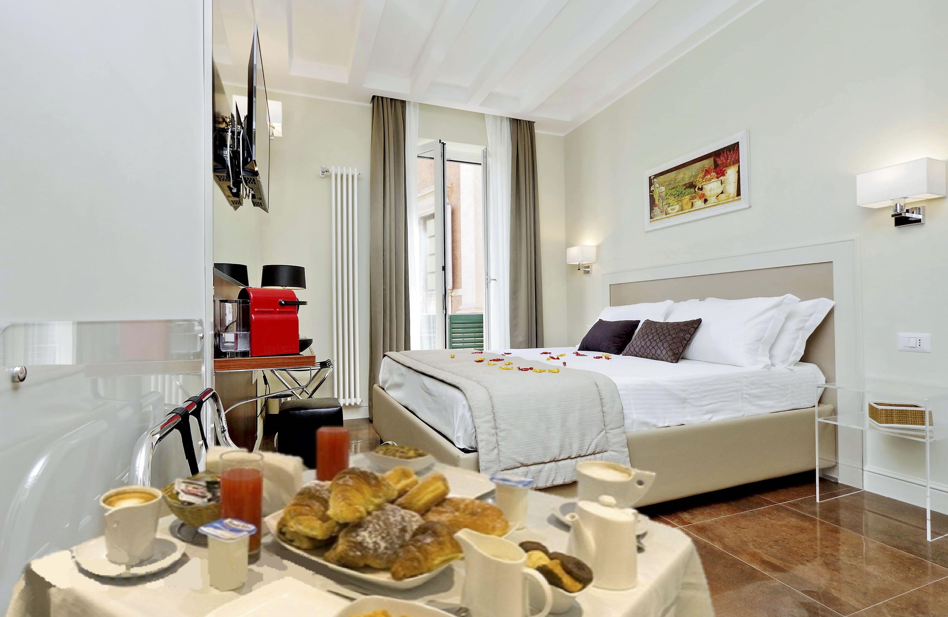 Piazza Venezia Grand Suite — Bilder 2